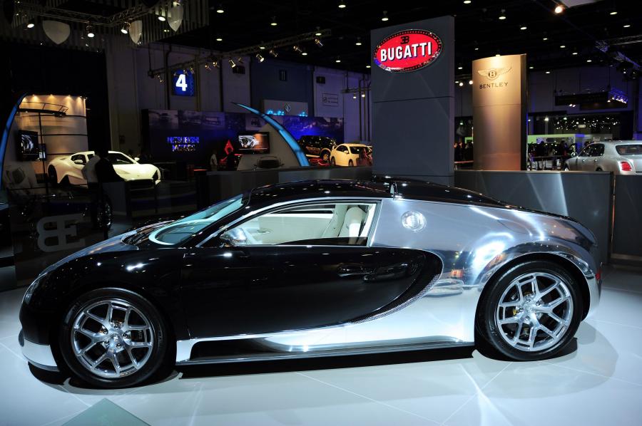  Bugatti Veyron 16.4 Nocturne 2009 года  (фото 3 из 6)